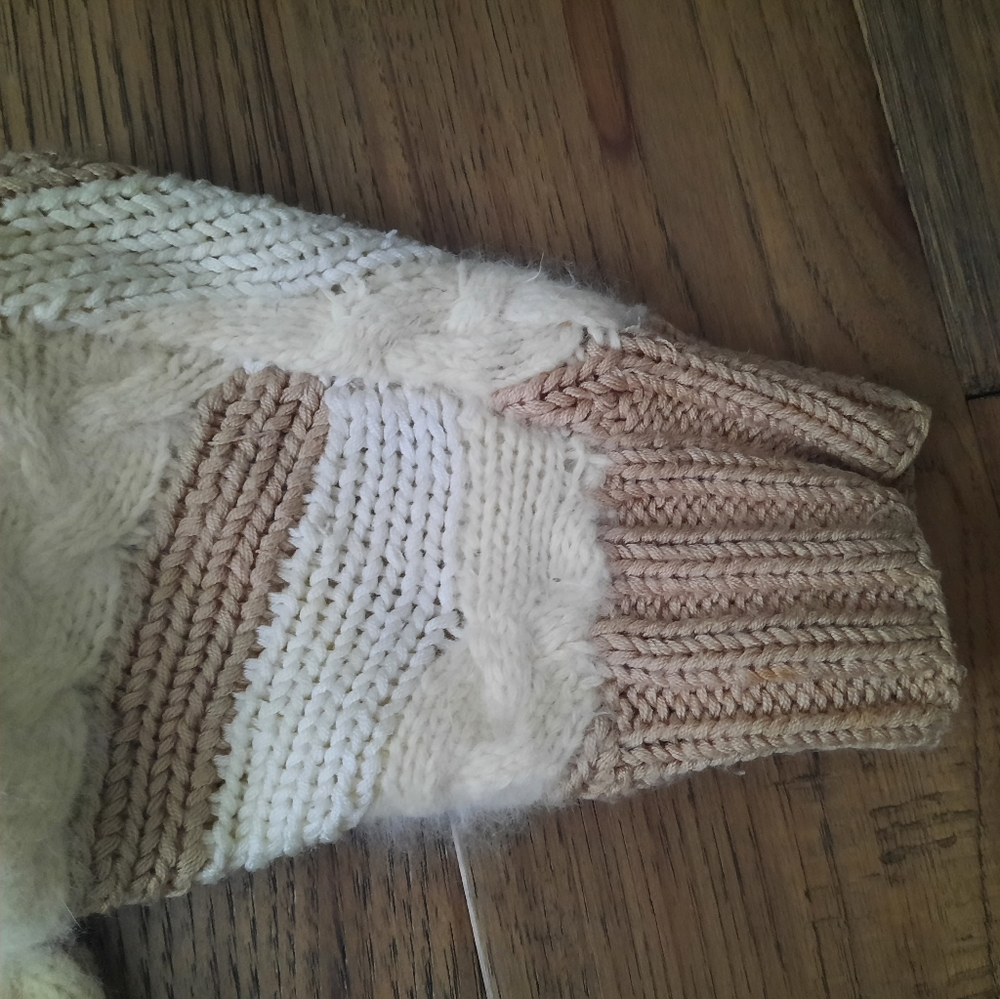 Vintage Angora Blend Chunky Cable Knit Sweater - Picture 3 of 14